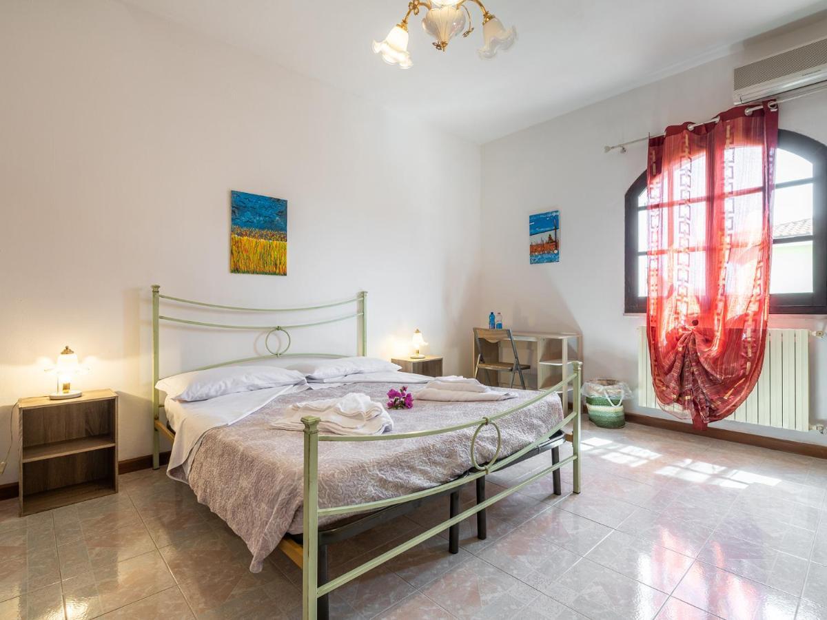 Bed and Breakfast Il Giardino Dell'Arte Capoterra Exterior foto