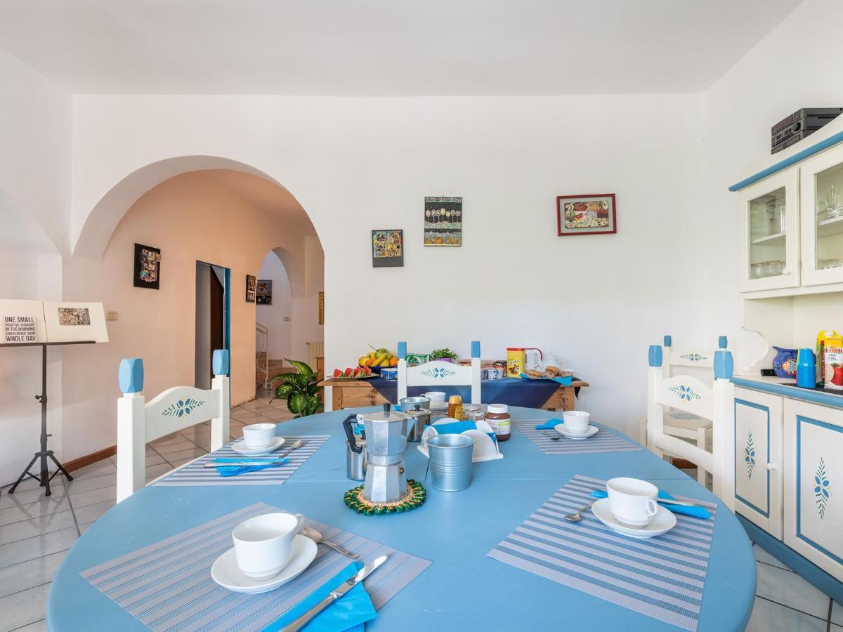 Bed and Breakfast Il Giardino Dell'Arte Capoterra Exterior foto